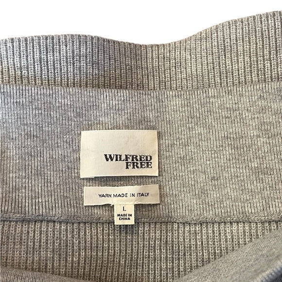 🩶 𝐖𝐈𝐋𝐅𝐑𝐄𝐃 𝐅𝐑𝐄𝐄 𝐀𝐑𝐈𝐓𝐙𝐈𝐀 Heather Grey Ribbed Knit Mini Skirt - Picture 3 of 5